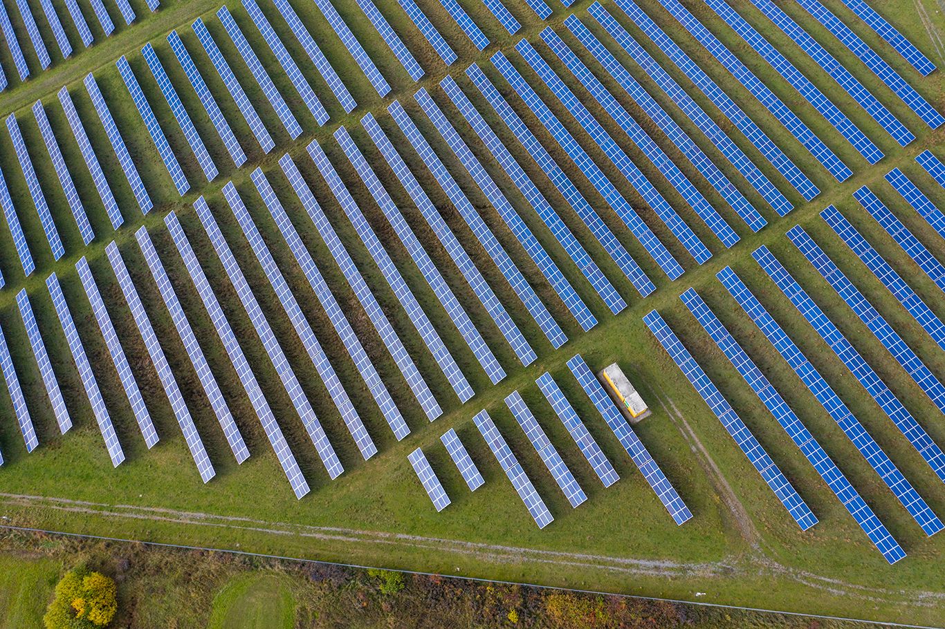 Construction Begins on Grimsby Solar Farm, Part of the UK’s Green Energy Push